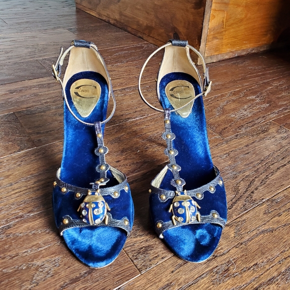 Just Cavalli - Picture 7 of 11